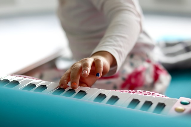 Kinder keyboard afbeelding